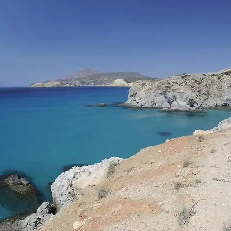 Zampeta Adamantas (Milos)