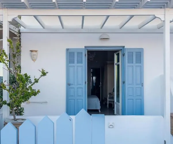 Zampeta 4* Adamantas (Milos)